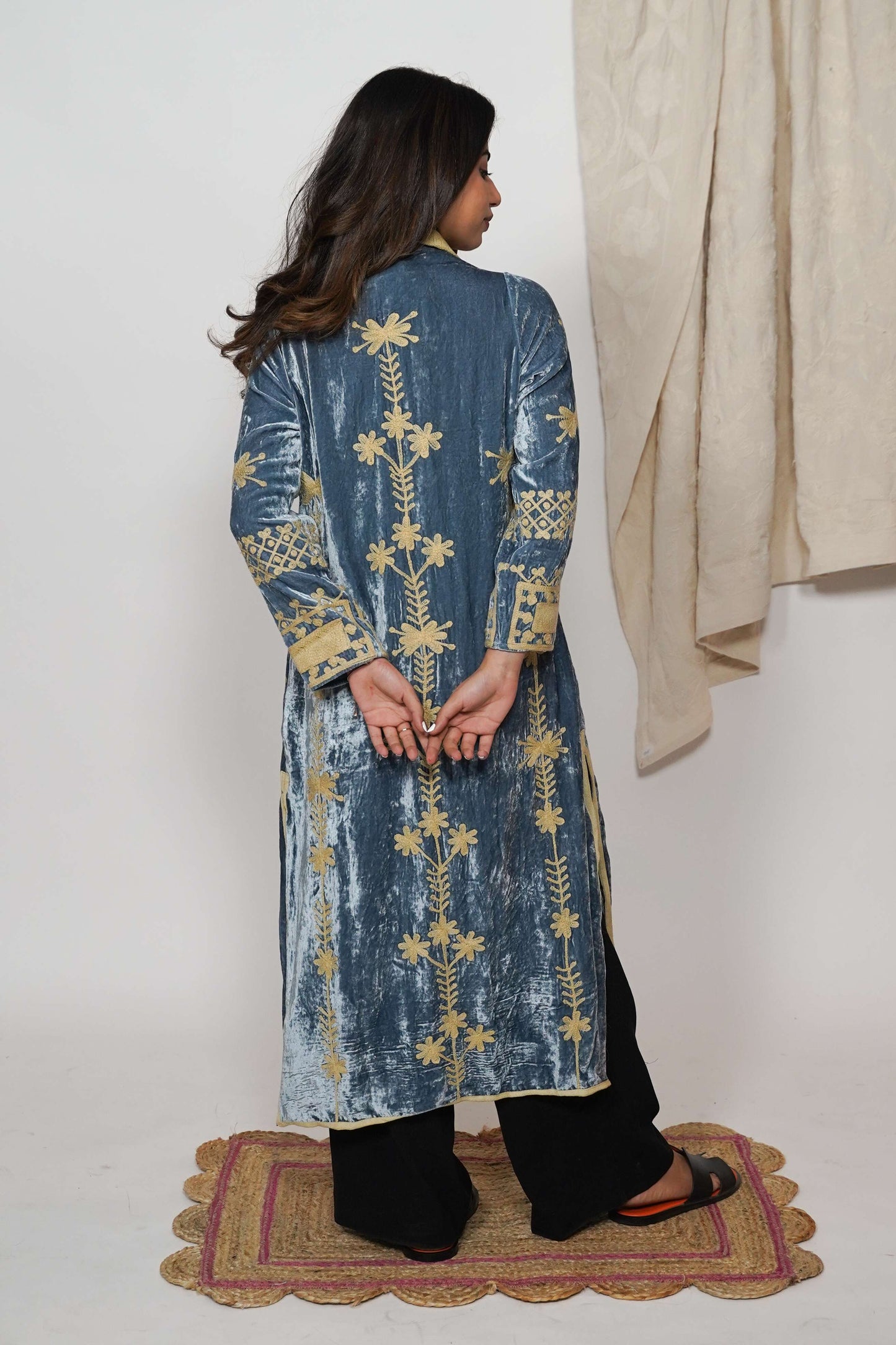 Mariana Silk velvet coat - Ice Blue