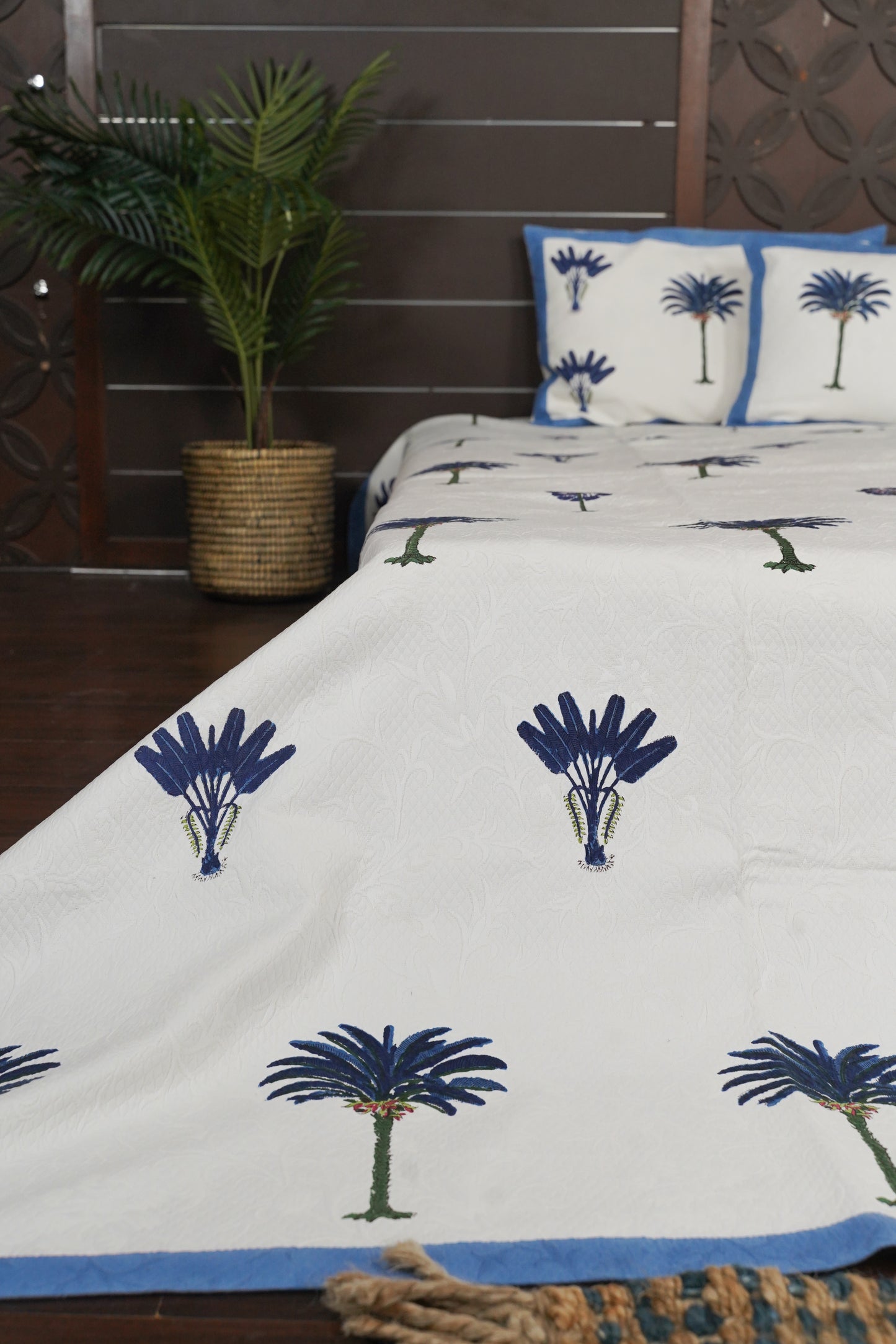 Periyar Cotton Bedspread - Blue Palm
