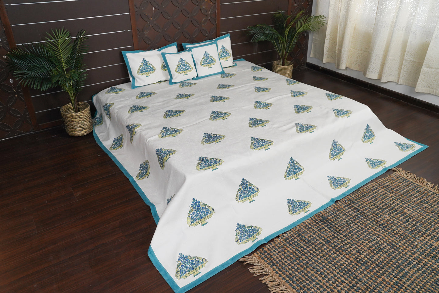 Periyar Cotton Bedspread - Pecock