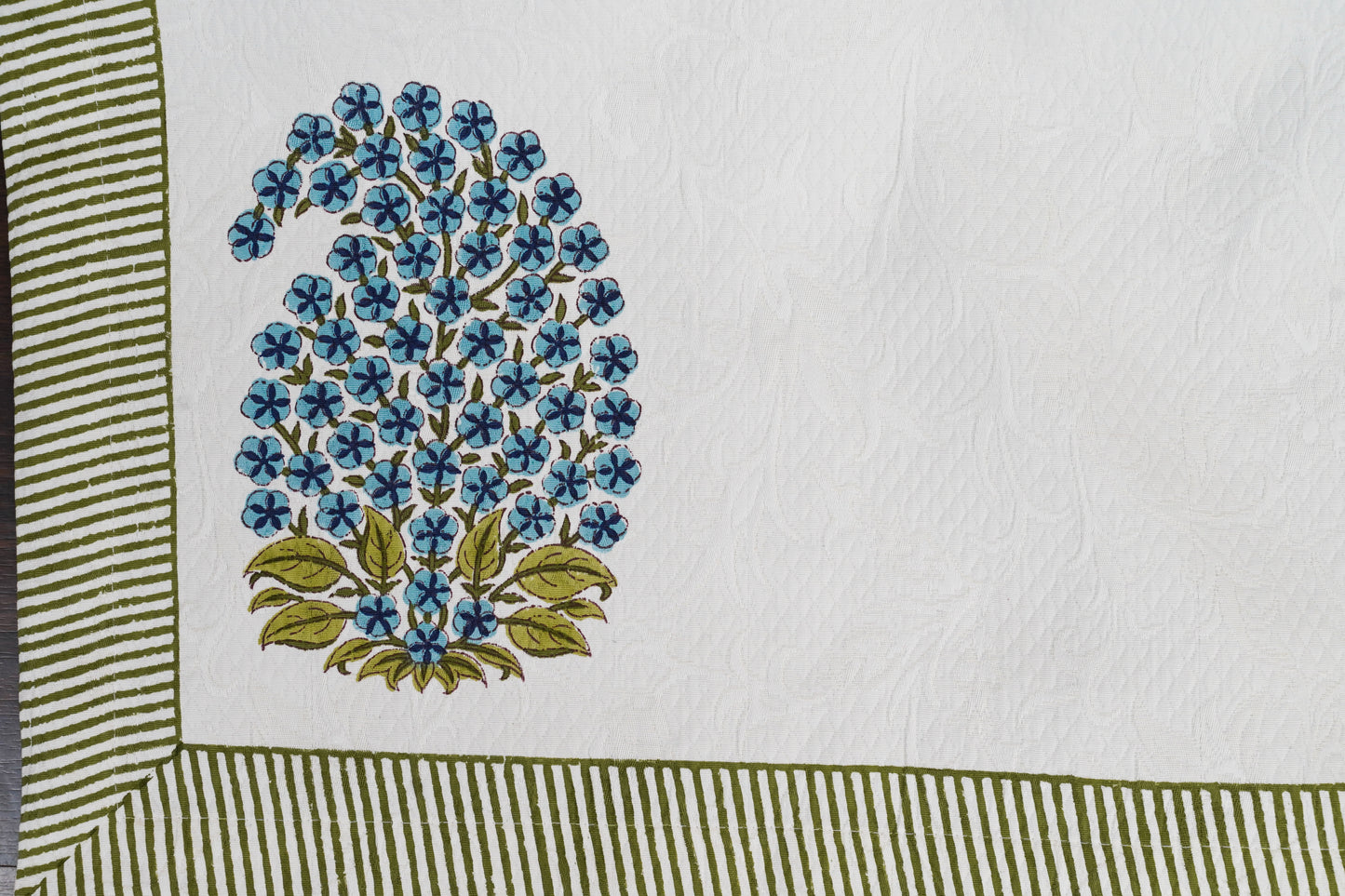 Periyar Cotton Bedspread - Paisley Boota