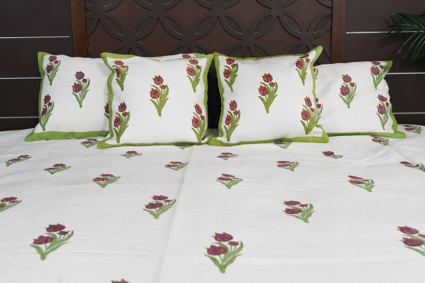 Periyar Cotton Bedspread - Shrub Boota