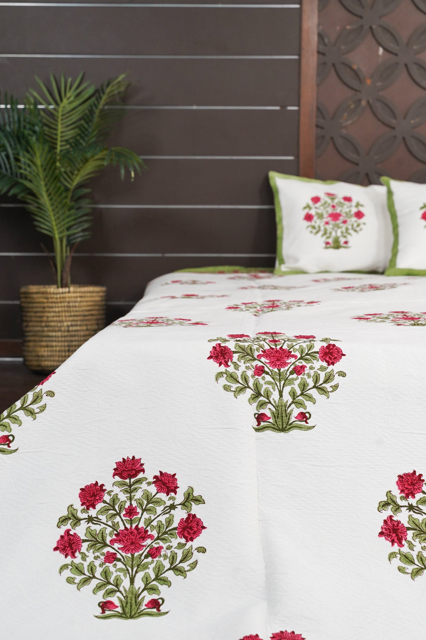 Periyar Cotton Bedspread - Fiddle Fig Boota