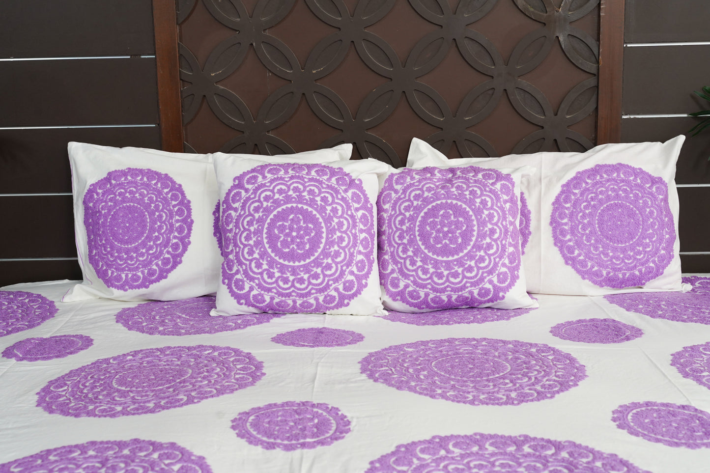 Mandala Suzani Bedcover - Lavender