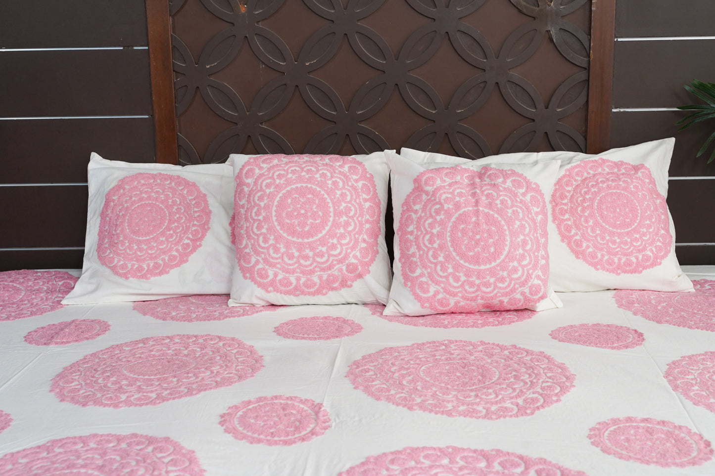Mandala Suzani Bedcover - Baby Pink