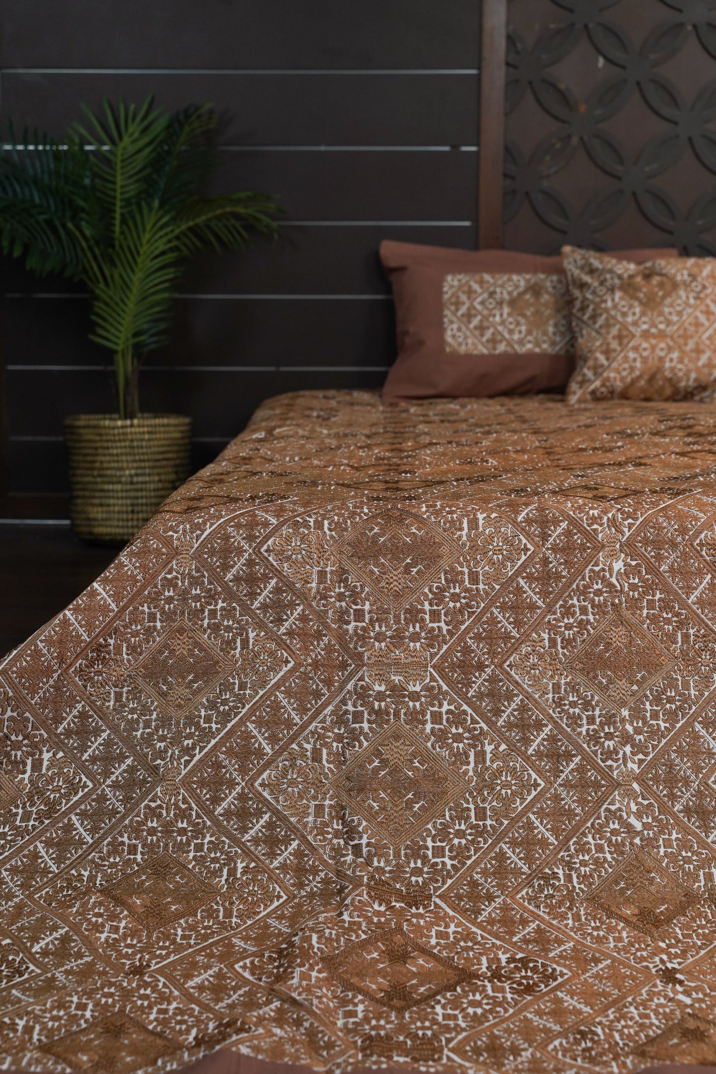 Swati silk embroidery bedcover - Brown