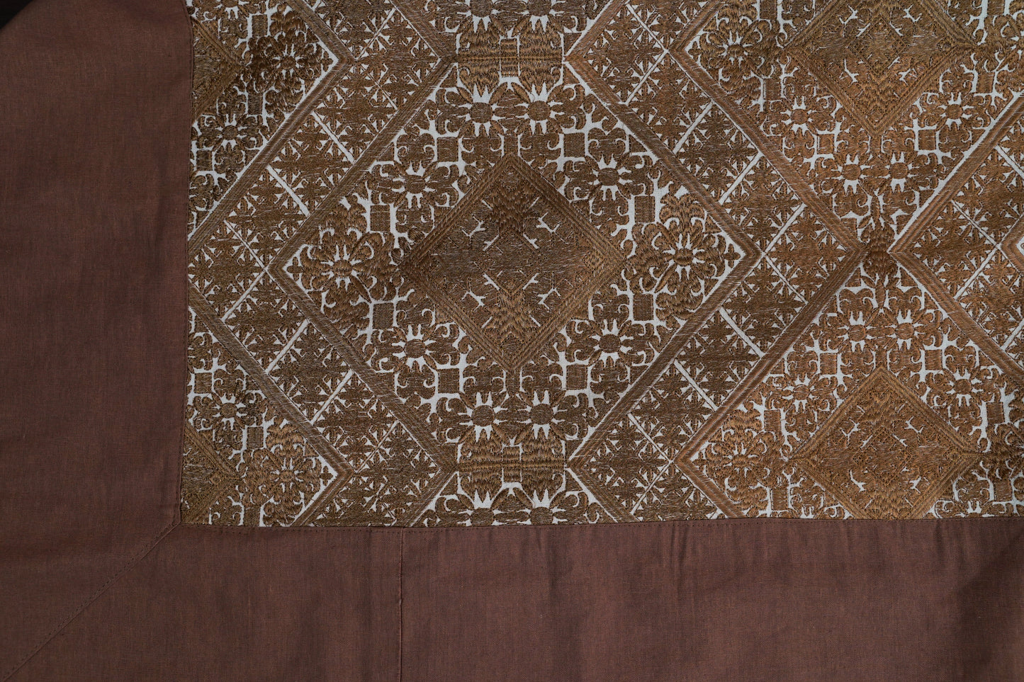 Swati silk embroidery bedcover - Brown