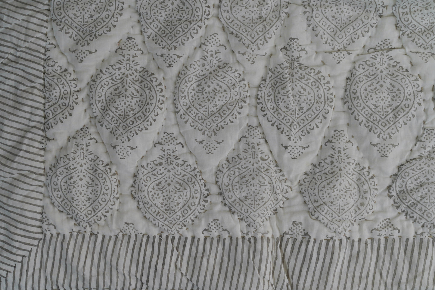 Amber Mughal Block Print Razai - Gray