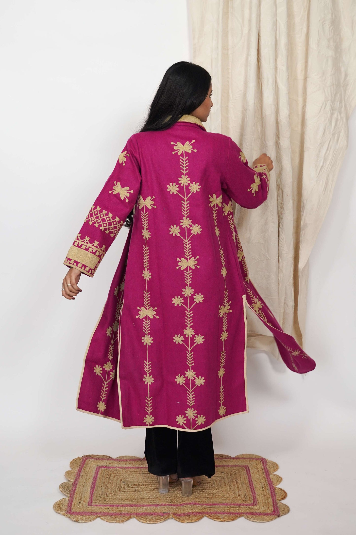 Adriana wool embroidery coat - Fusia