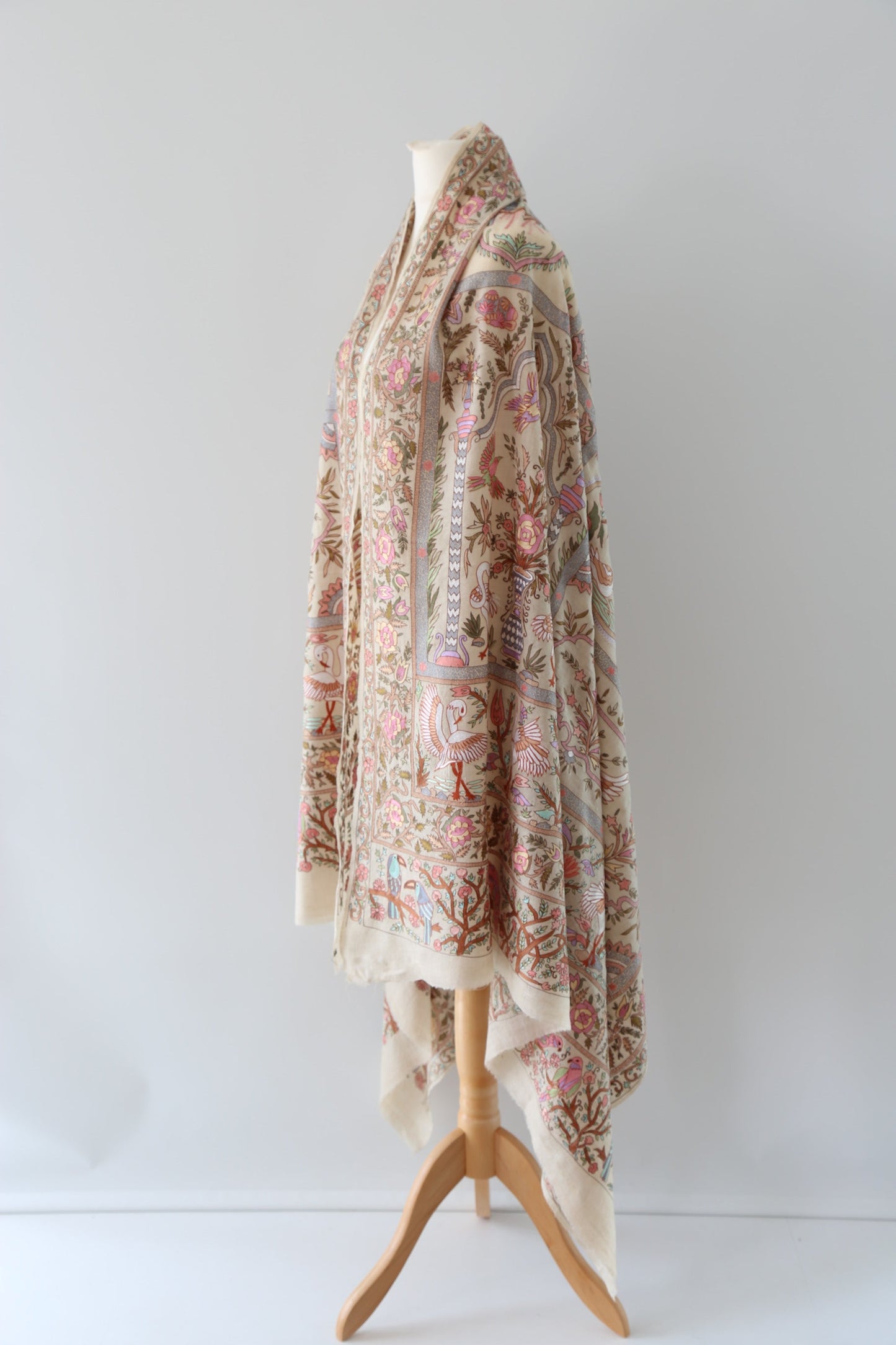 Meadow of Primitive Ivory Hand Embroidered Pashmina Shawl 'A walk in the Nature'