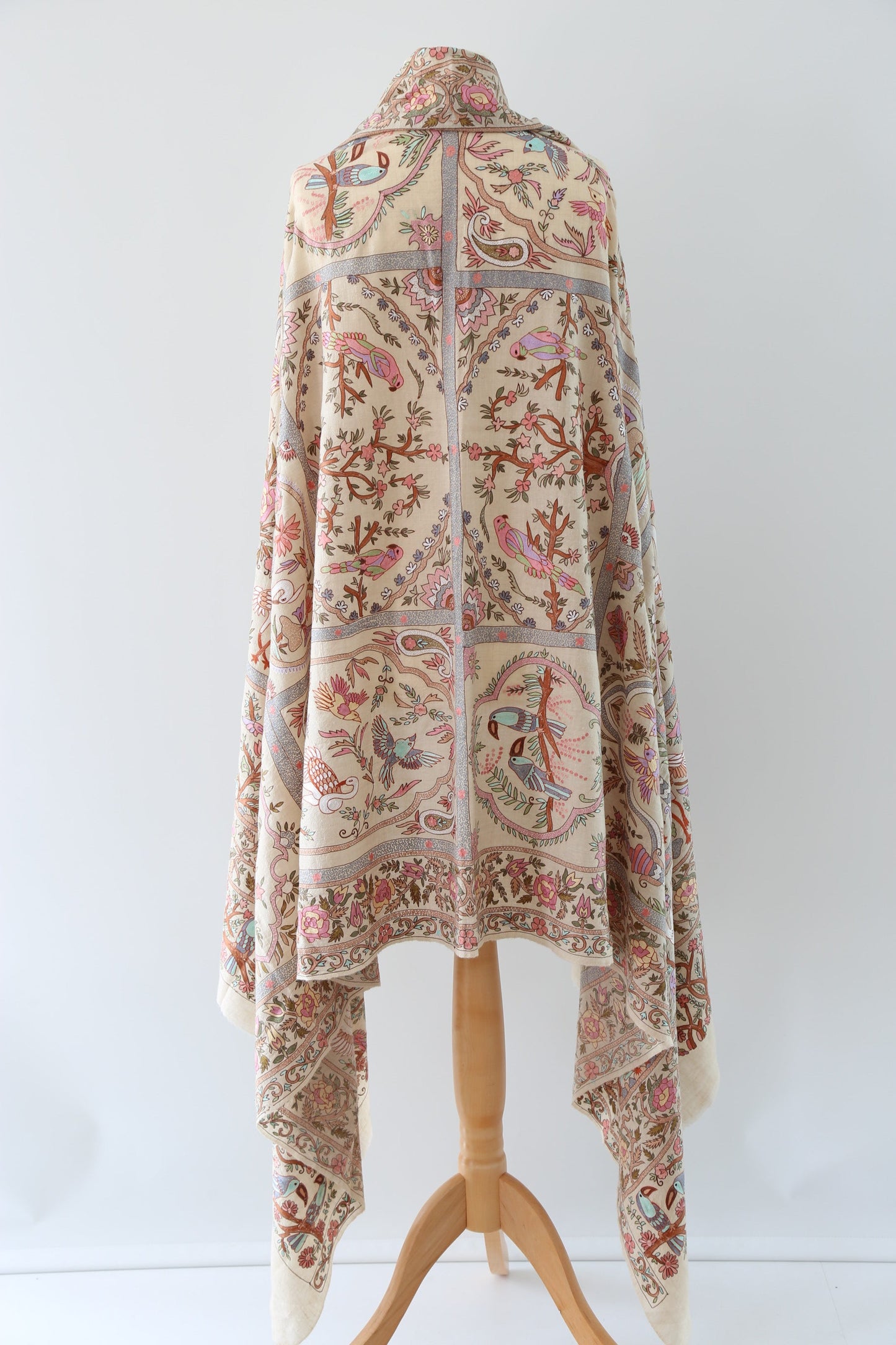 Meadow of Primitive Ivory Hand Embroidered Pashmina Shawl 'A walk in the Nature'