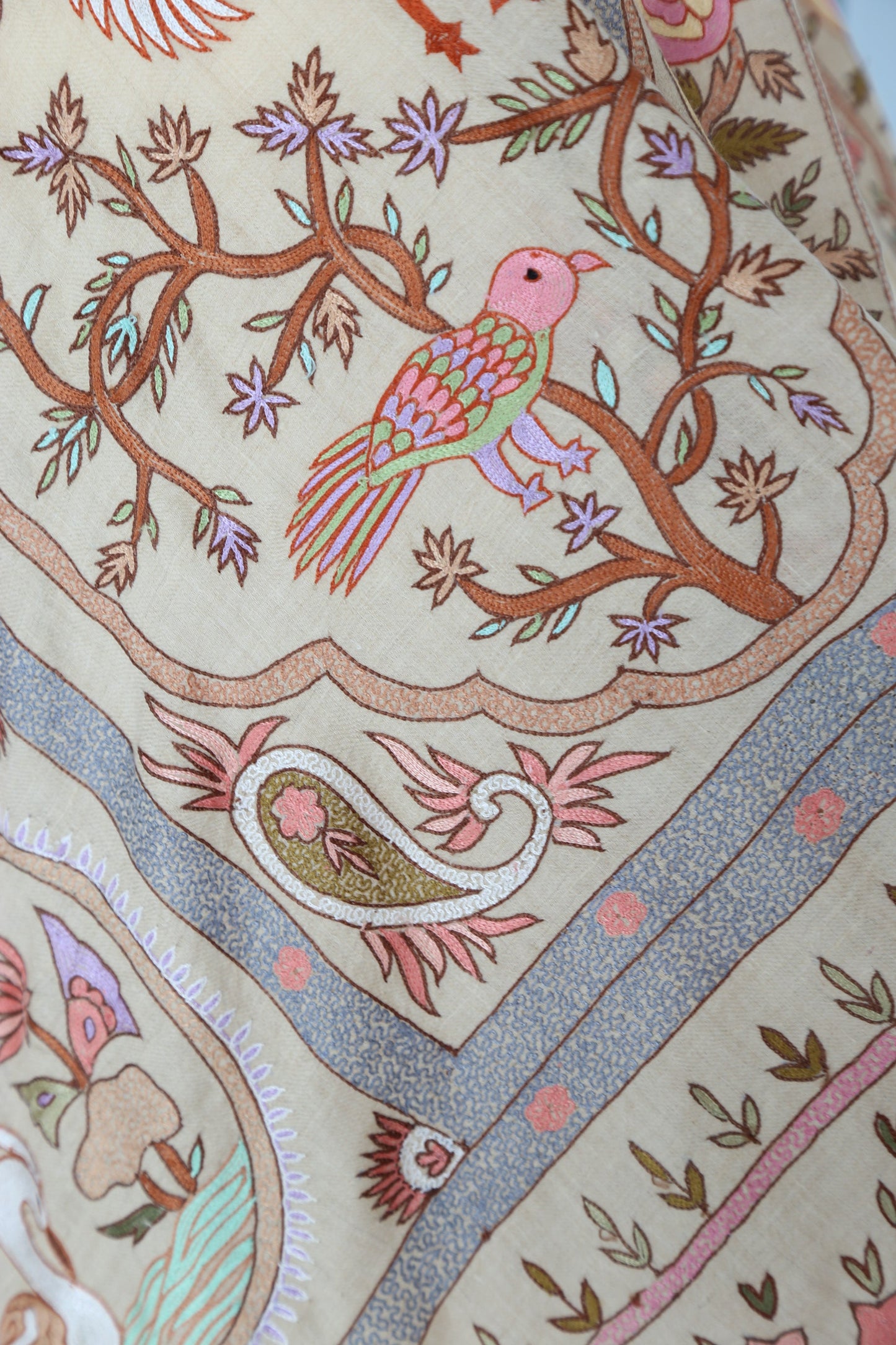 Meadow of Primitive Ivory Hand Embroidered Pashmina Shawl 'A walk in the Nature'