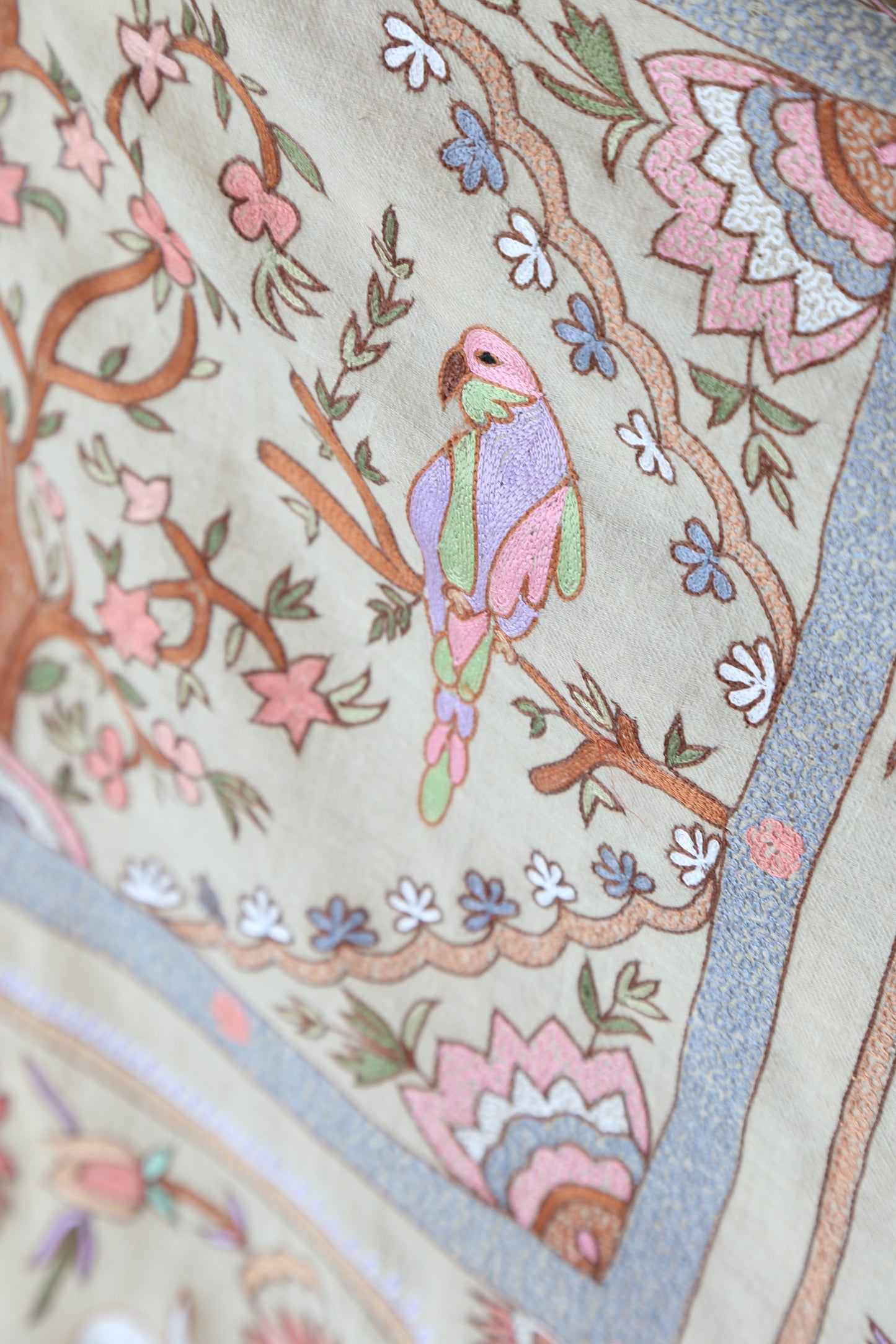 Meadow of Primitive Ivory Hand Embroidered Pashmina Shawl 'A walk in the Nature'