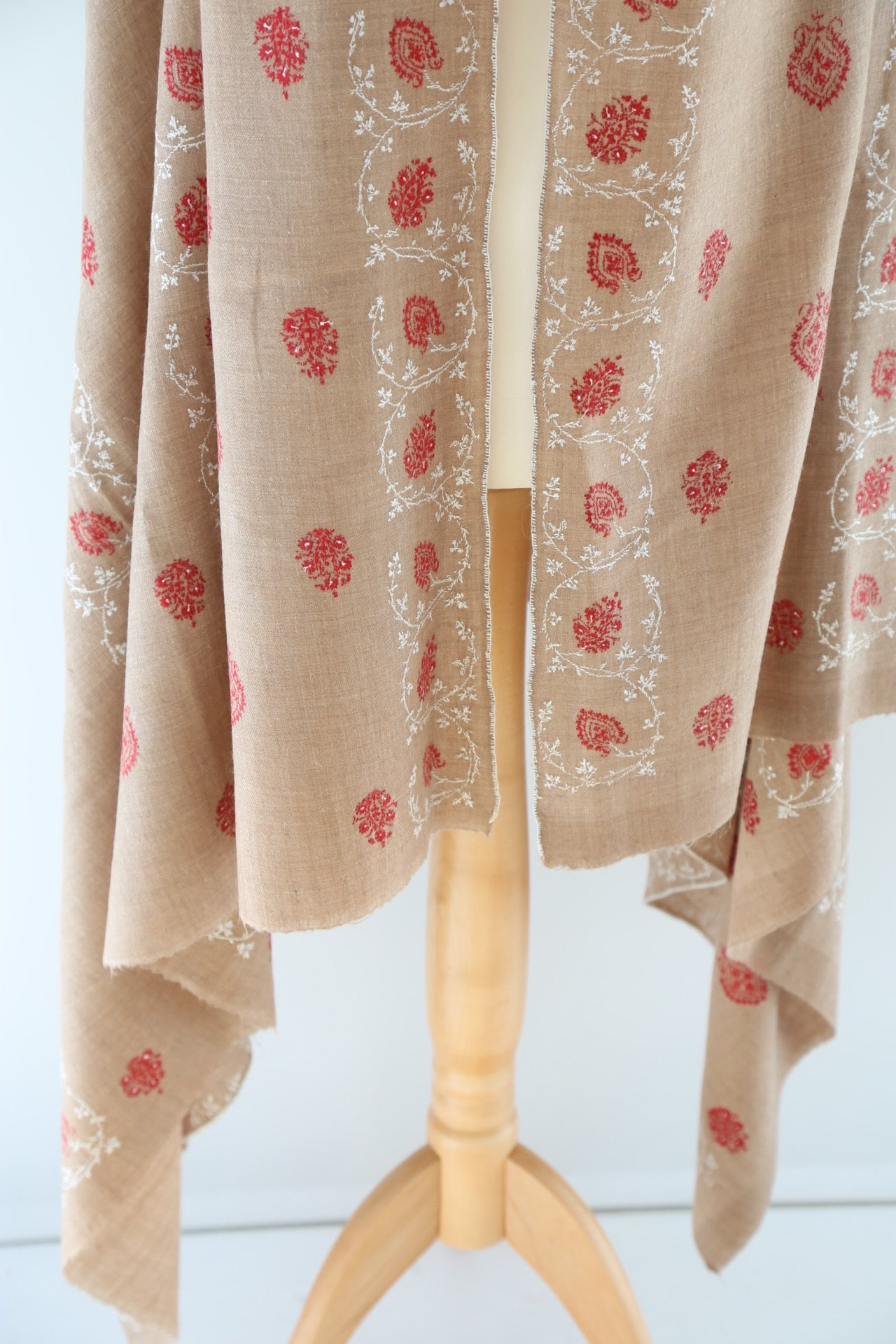 Natural 'Eco-Toosh' Minimal Embroidery Pashmina Shawl