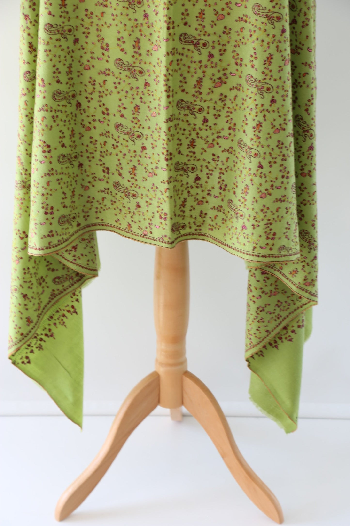 Sozni Hand Embroidered Pashmina Shawl Lime Green