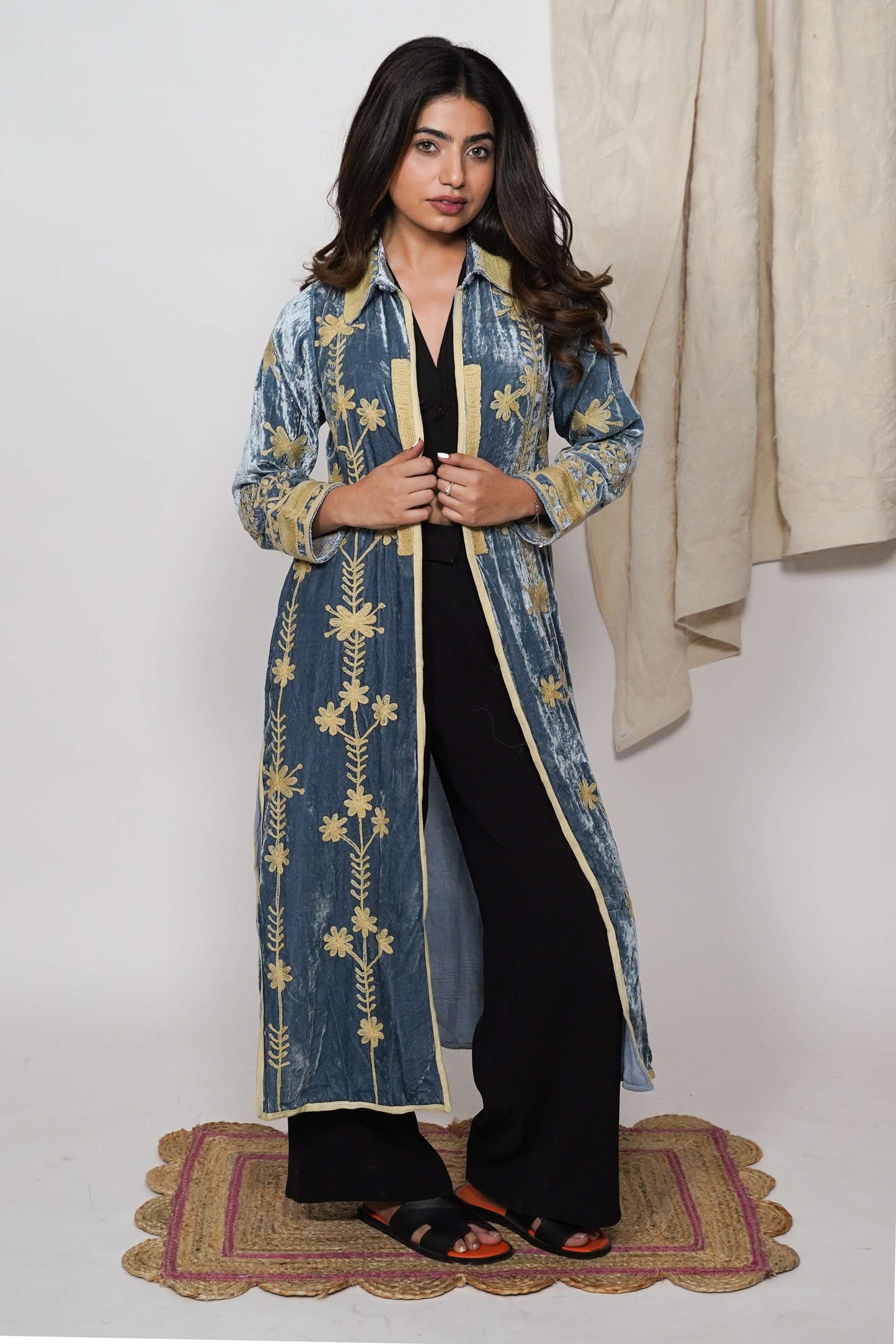 Mariana Silk velvet coat - Ice Blue