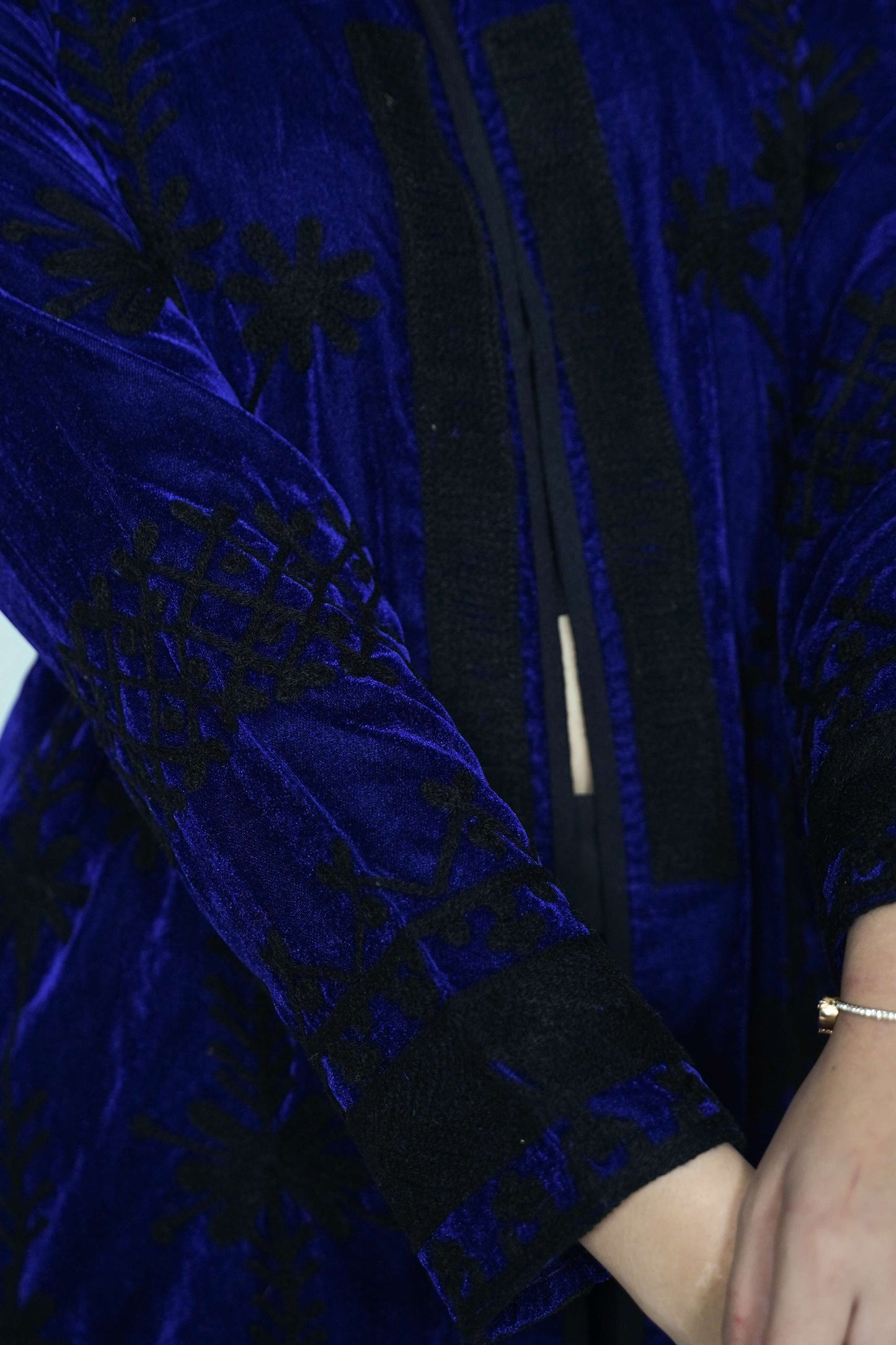 Mariana Silk velvet coat - Ink Blue