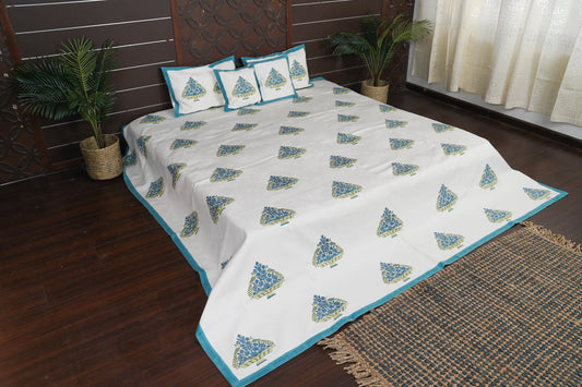 Periyar Cotton Bedspread - Pecock