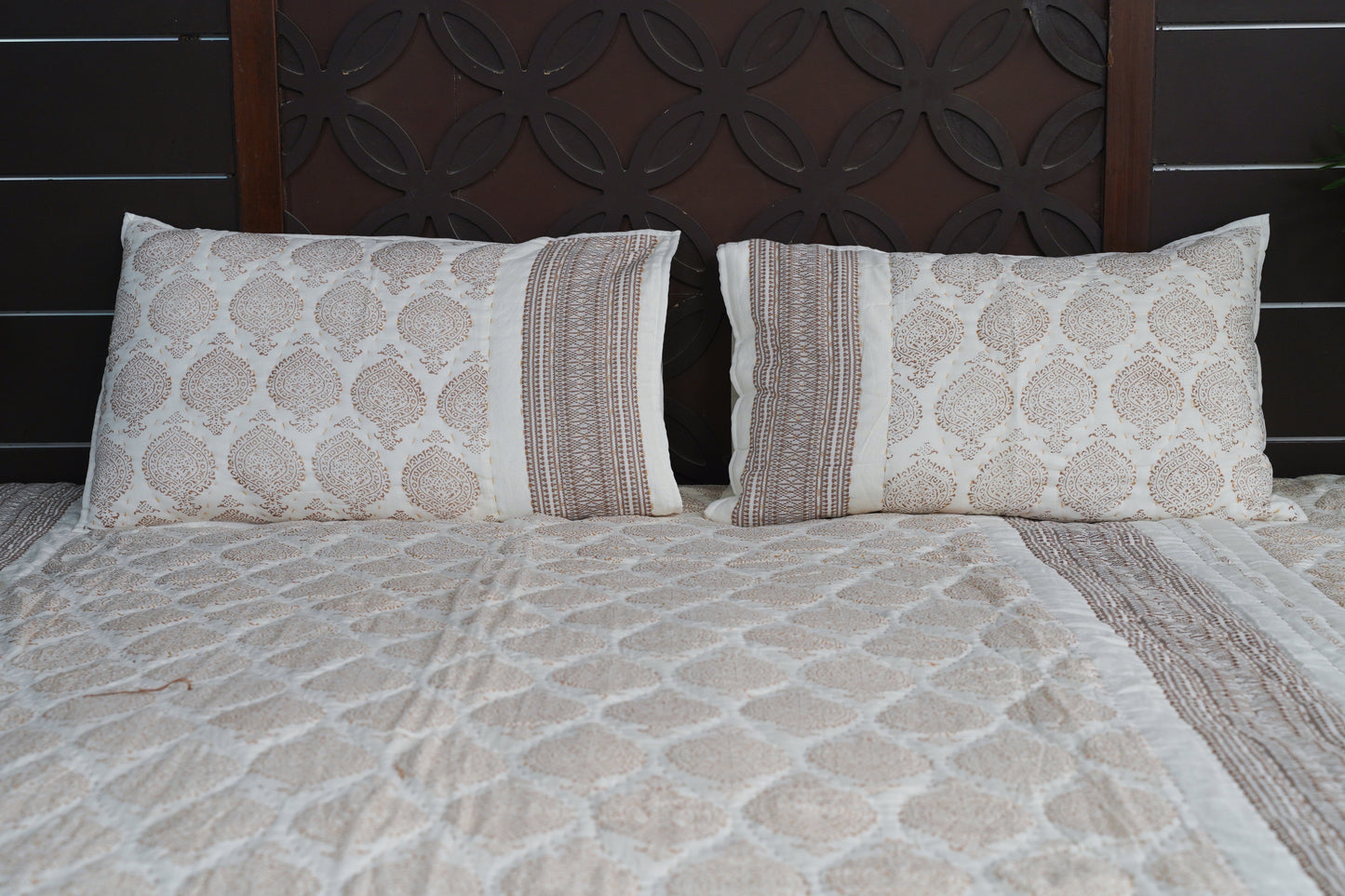 Amber Bagh Block Print Razai - Brown