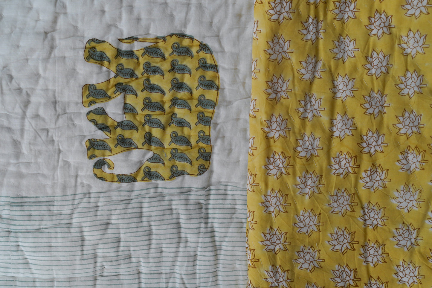 Haathi Palm Block Print Cotton Razai