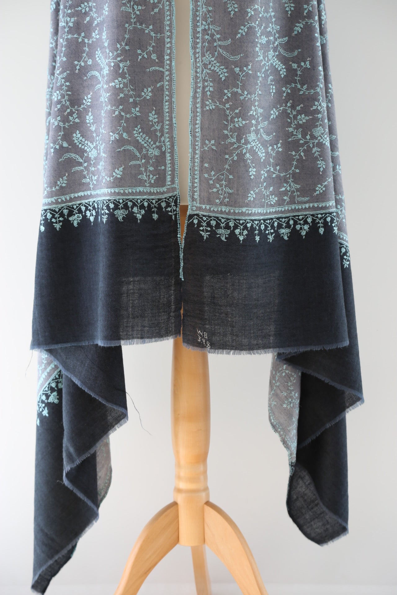 Sozni two-tone Jaal Hand Embroidered Pashmina