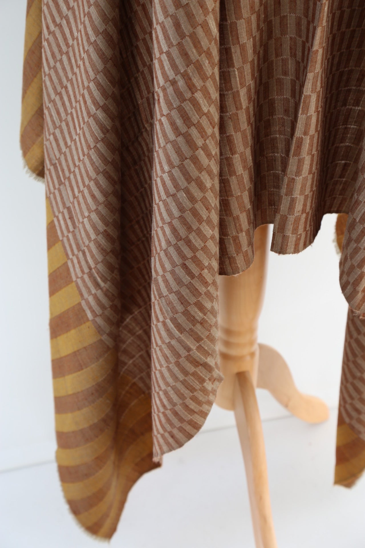 Chakor Patterned Check Pashmina Shawl Brown