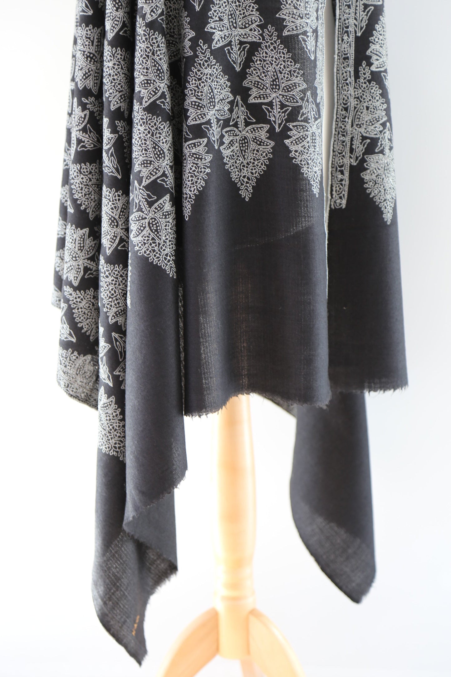 Diamond Flora Tapestry Pashmina Shawl "EXCLUSIVE"