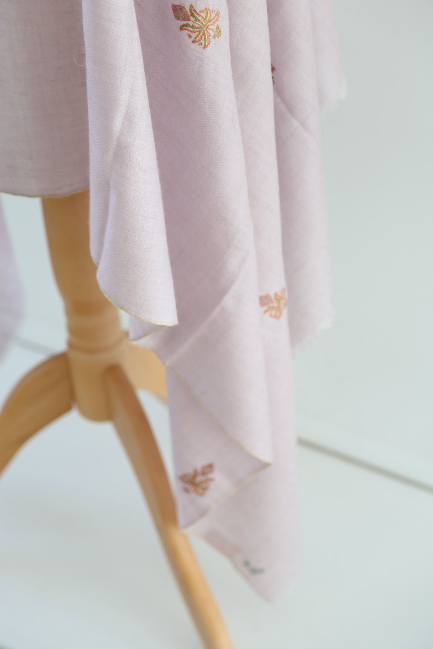 Light Pink Flower Motif Embroidery Pashmina Shawl